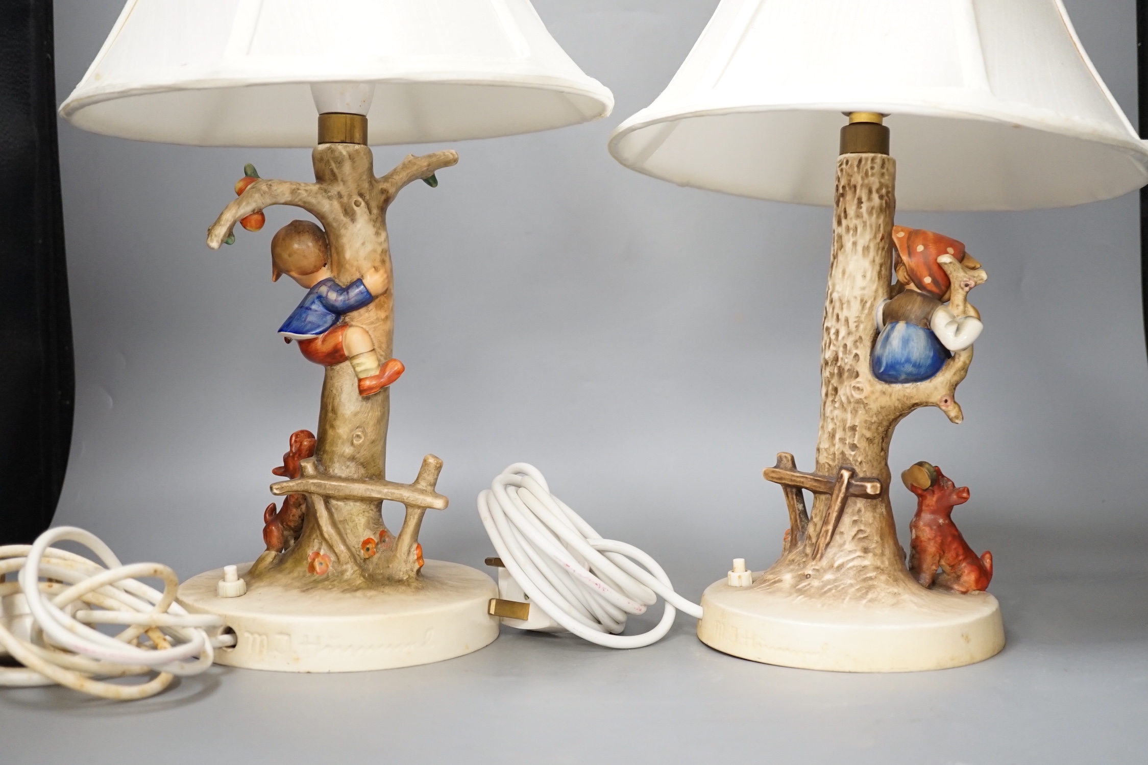 A pair of Hummel lamp bases - 43cm high including shades